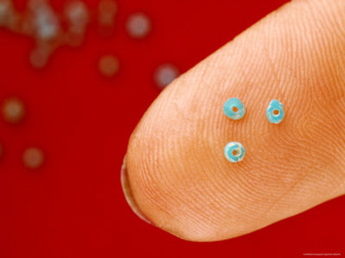 Archeologists are Baffled by the Moche Technology Used to Create These Tiny Turquoise Beads